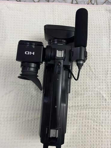 Videokameralar: Məhsul: Sony HD professional videokamera (əllə tutulabilən — 9