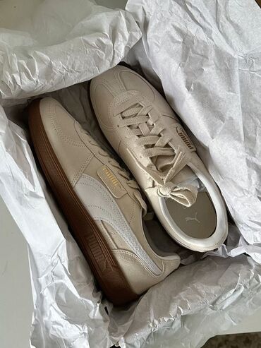 обувь на заказ: Кроссовки, 40.5, Puma, Новый, цвет - Бежевый, Самовывоз, Платная доставка