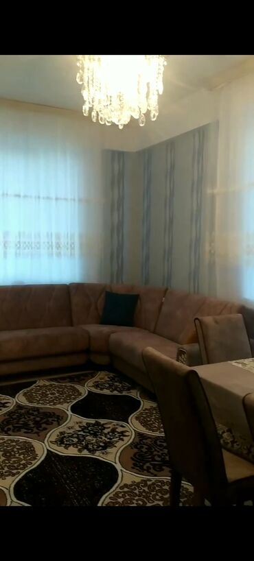 Uzunmüddətli kirayə mənzillər: Gençlik metrosun yaxınlıqı Gençlik molun yani Fətali Xan Koyski 4/2 — 3