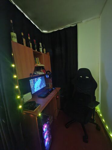Masaüstü kompüterlər və iş stansiyaları: Gaming pc satılır.İdeal vəziyyətdə .Full dest satılır hamısı birlikdə