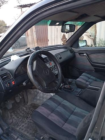 lada 99: Седан с просторным салоном и большим багажником. Основные — 5