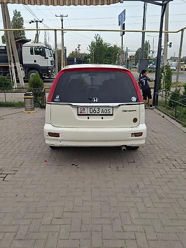 срв 2009: Honda Stream: 2000 г., Минивэн — 4