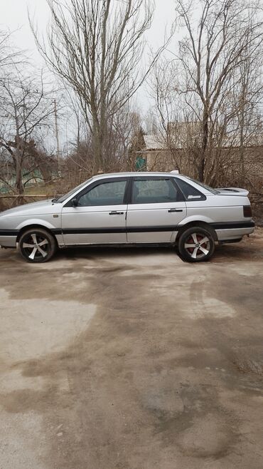 golf 3 gti: Volkswagen Passat: 1989 г., 1.8 л, Механика, Бензин, Седан