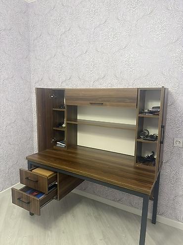 Ofis dəst mebeli: Salam, yenidir heç işlənməyibdir ev üçün ideal bir mebeldir. Eni 70 — 1
