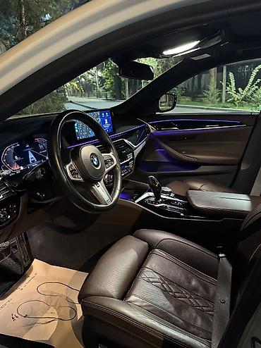 накладка бмв: BMW 5 series: 2021 г., 2 л, Автомат, Бензин, Седан — 8