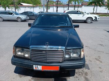 муссо автомобил: Mercedes-Benz E 230: 1989 г., 3 л, Механика, Дизель, Седан