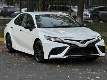 Другие Автомобили: Toyota Camry: 2019 г., 2.5 л, Автомат, Бензин, Седан