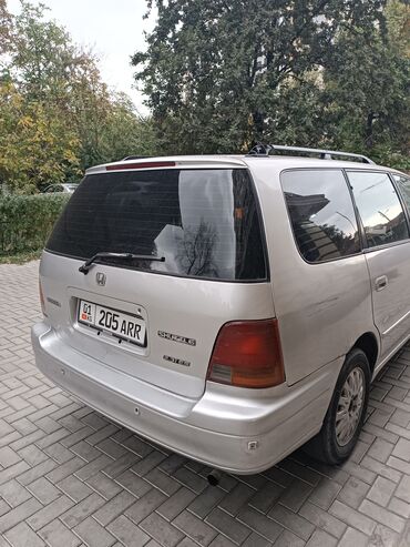 хонда shuttle: Honda Shuttle: 2000 г., 2.3 л, Автомат, Бензин, Минивэн