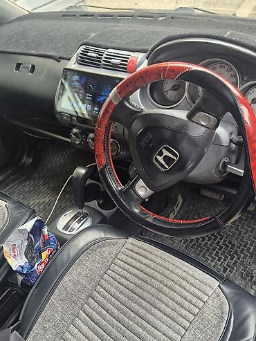 солдатик хонда фит: Honda Fit: 2002 г., 1.5 л, Автомат, Бензин, Хэтчбэк — 3