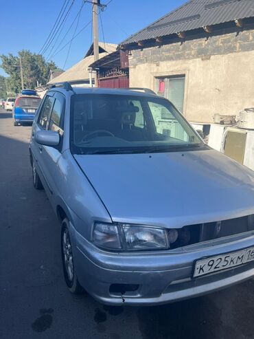 срочно в связи с переездом: Mazda Demio: 1998 г., Автомат, Бензин