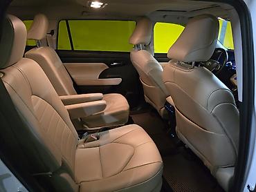 auto market: Toyota Highlander: 2022 г., 2.5 л, Автомат, Гибрид, Кроссовер — 6