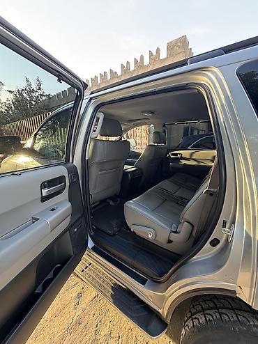 Toyota: Toyota Sequoia: 2008 г., 5.7 л, Автомат, Газ, Внедорожник — 2