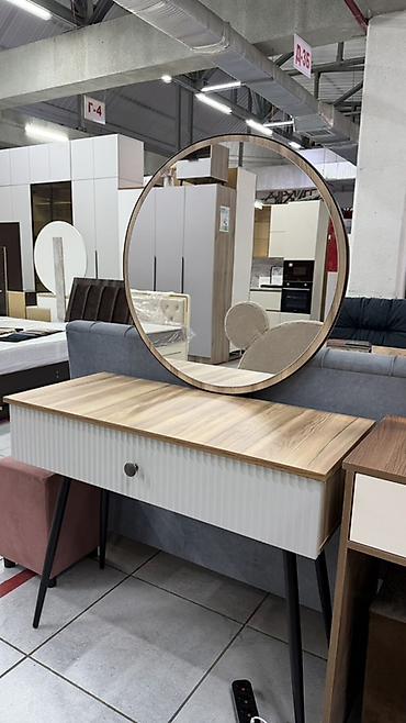 standing mirror: Туалетные столики с круглым зеркалом Вариант 1: - Столешница под — 2