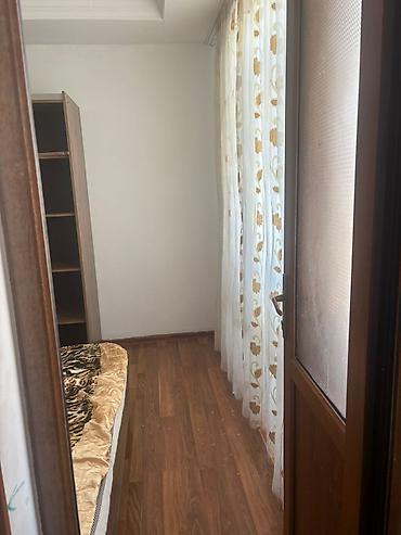 Mənzillər: Unvan qaracuxur natarsun yanı yol qiragdı 5 5 dir 100 depozit alınır — 5