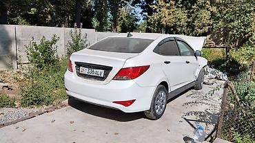 hyundai ionic: Hyundai Solaris: 2015 г., 1.6 л, Автомат, Бензин, Седан — 1