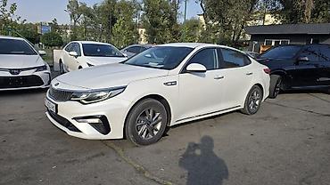 mazda kronos: Kia K5: 2019 г., 2 л, Автомат, Газ, Седан — 4