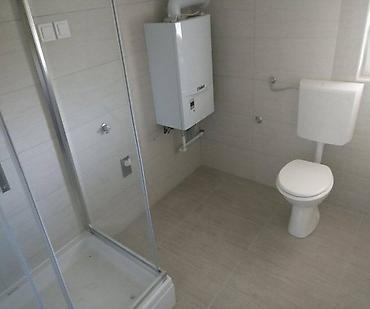 Građevinarstvo i rekonstrukcija: Keramičarski radovi i adaptacija kupatila: - Izvodimo radove na — 12