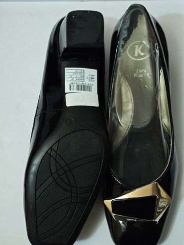 Tuflilər: Tuflilər, Ölçü: 37, rəng - Qara, Yeni — 8