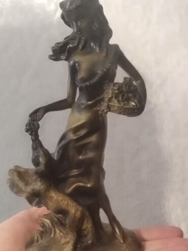 статуэтка венера милосская: Статуэтка