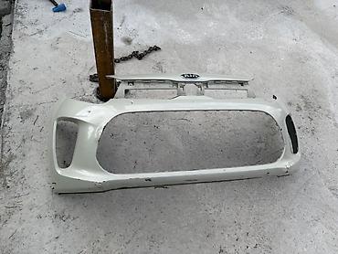 Передний бампер для Kia (с эмблемой Kia на верхней накладке/решётке)