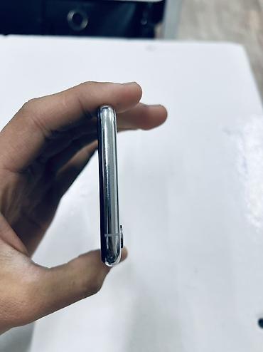 apple mp3: IPhone Xs, Б/у, 64 ГБ, Белый, 100 % — 8