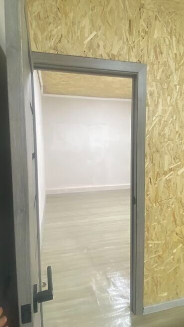 продаю дом савхоз фрунзе: 35 м², 2 комнаты, Подвал, погреб, Забор, огорожен