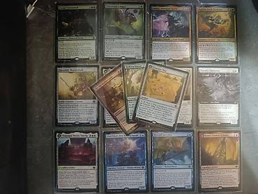 Другие предметы коллекционирования: Magic the Gathering (на англ. яз.): карты (более 1,5 кг), кубики — 9