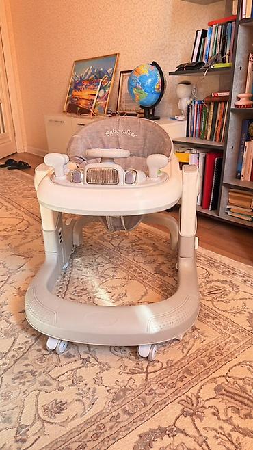 ходунеи: Детские ходунки Babywalker + пластиковый комод на 4 ящика - Ходунки — 2