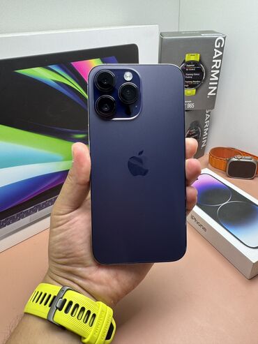 Apple iPhone: IPhone 16 Pro, Б/у, 256 ГБ, Desert Titanium, Наушники, Зарядное устройство, Защитное стекло, В рассрочку, 100 % — 18