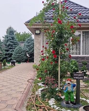 эко комплекс: 🏡 ПРОДАЁТСЯ УЮТНЫЙ 2-ЭТАЖНЫЙ ДОМ В ГОРОДЕ ТОКМОК! 📍 Местоположение — 5