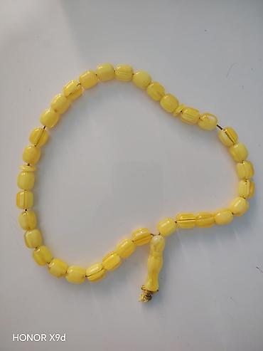 fosfor tesbih: ​Antik Kərbəla təsbehi (Sarı damarlı material, 33 daşlı). Kərbəla — 5