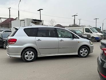 Toyota: Toyota Ipsum: 2003 г., 2.4 л, Автомат, Бензин, Минивэн — 3