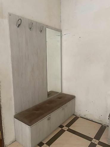 Digər mebel: SvncDəhliz dolabı satılır 130 azn. Yaxşı vəziyyətdə.Ünvan:Badamdar 1 — 1