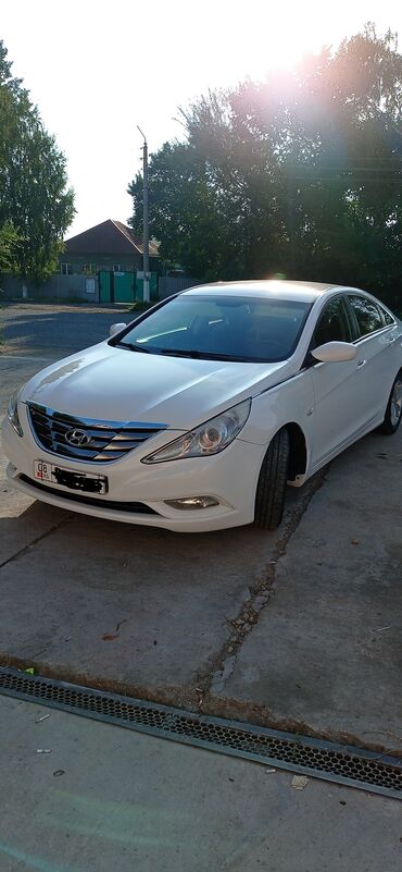 Унаа сатуу: Hyundai Sonata: 2010 г., 2 л, Автомат, Бензин, Седан