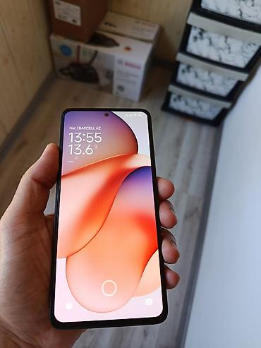 note 20 plus: Qutusu uzb şunuru var.Cizigi yoxdu.Smartfon – qara rəng, ön kamera — 3