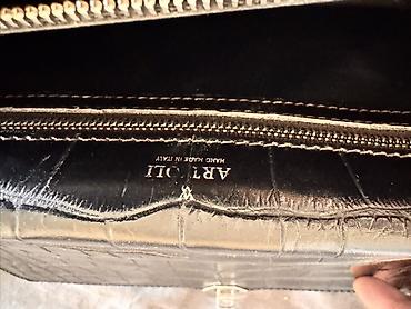 fabric case: 2000$ Мужской кожаный портфель-клатч Artioli - Бренд/маркировка — 2