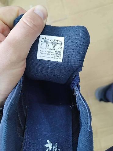 Patike: Adidas patike brojevi i cena ispisana na slikama — 6