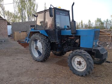 Тракторы: Состояние отличное сезонго даяар авмен бар женил руль дозатор Бом