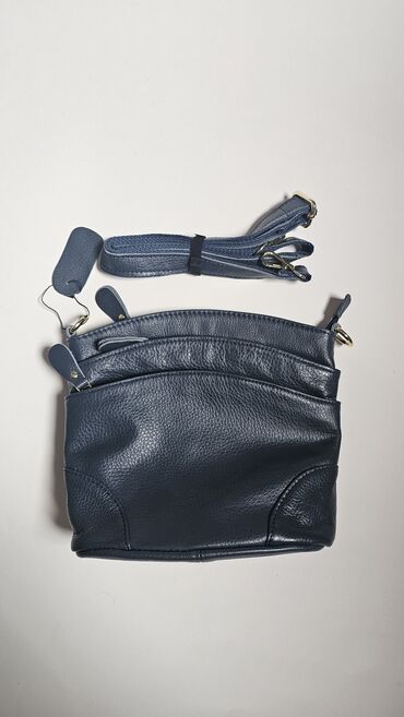 Классические сумки: Натуральная кожа!

Сумки из натуральной кожи! — 3