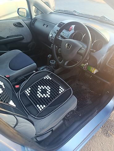 385 55: Honda Fit: 2003 г., 1.3 л, Автомат, Бензин, Хэтчбэк — 10