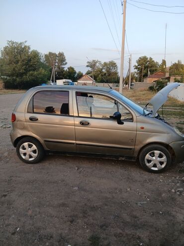 каракол машина ауди 80 бочка каракол: Автомобиль Daewoo Matiz, пятидверный хэтчбек в бежевом цвете. Оснащен