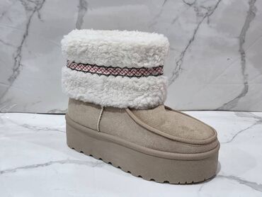 Čizme: Čizme, 38 — 13