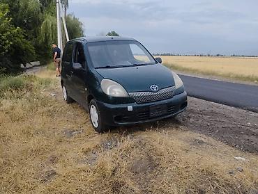 mini car: Toyota Yaris Verso: 2001 г., 1.3 л, Механика, Бензин, Минивэн — 4