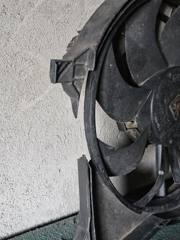 Вентиляторы: Вентилятор Renault 2008 г., Б/у, Оригинал, Германия — 3