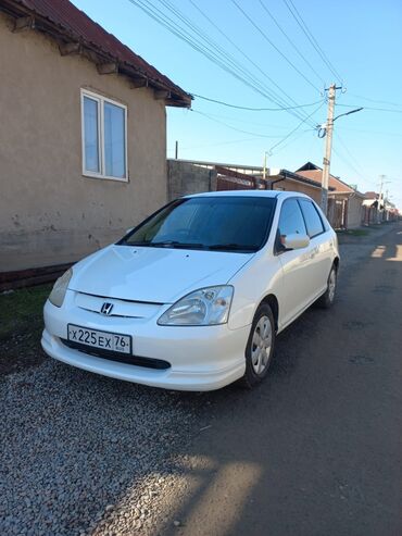 машина ист: Honda Civic: 2001 г., 1.5 л, Вариатор, Бензин, Хетчбек