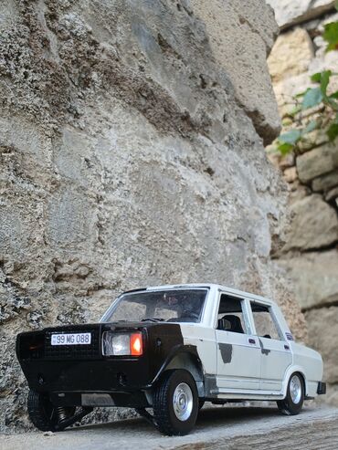 Avtomobil modelləri: VAZ, 2005 il, 1:24, Dəmir, Ödənişli çatdırılma — 13