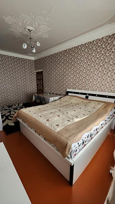 Köhnə tikili: Bakı, Qaraçuxur qəs., 5 otaqlı, Köhnə tikili, 110 kv. m — 5