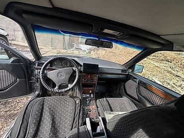 Mercedes-Benz: Mercedes-Benz W124: 1993 г., 3.2 л, Автомат, Бензин, Универсал — 9