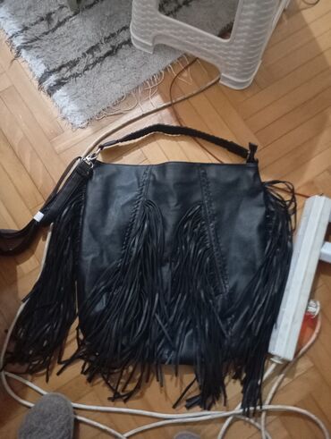 Torbe: Rasprodaja torbi sve po 300 — 21