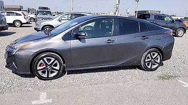 prius plus: Toyota Prius: 2018 г., 1.8 л, Вариатор, Гибрид, Лифтбек — 3